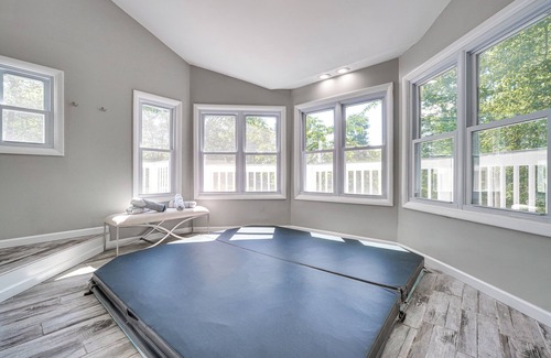 Wallenpaupauk Lake Estates Cottage | Wallenpaupack Lake Estates: Luxe & Spacious Home