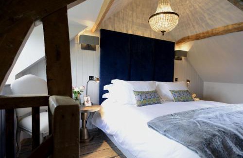 Moreton-in-Marsh House | Walnut Cottage