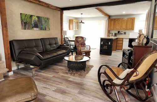 New Market House | Walnut Springs | 0 Bed, 1 Bath
