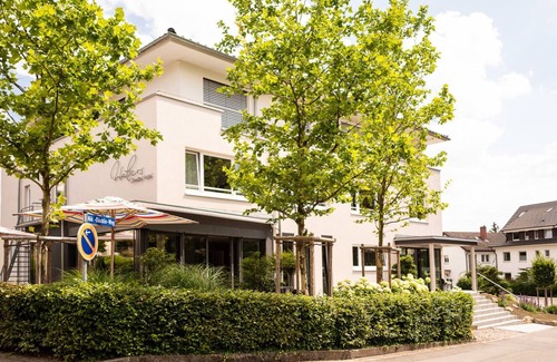 Efringen-Kirchen Hotel | Walsers Landhotel & Restaurant