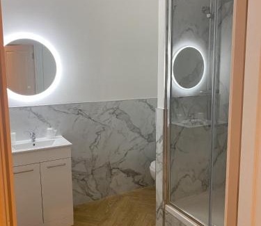 Maghera Hotel | Walsh's Hotel and Apartments