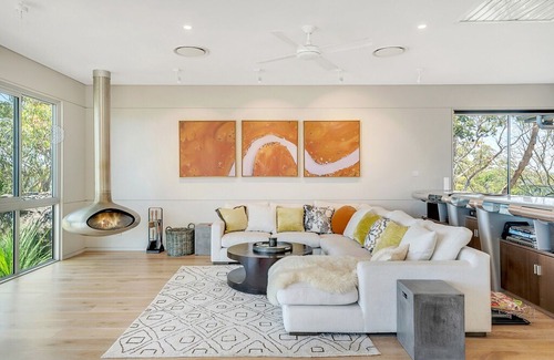 Wendoree Park House | WANDANA // HAWKESBURY RIVER CLIFFTOP HOME
