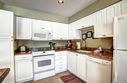 Downtown Leavenworth Condo | Wander into the Wonderland