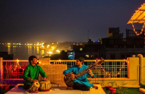 Varanasi Hostel | Wander Station Varanasi