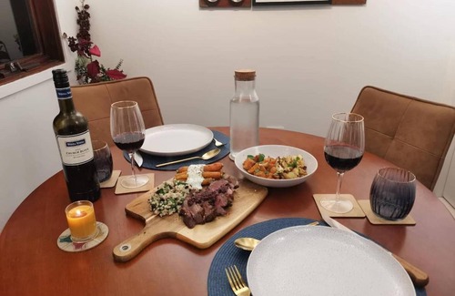 Wongawallan Cabin | Wanderers Willow Chalet 9A Double Room