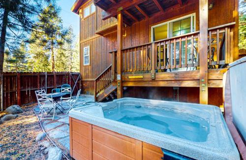 Kings Beach House | Wanderlust Cabin
