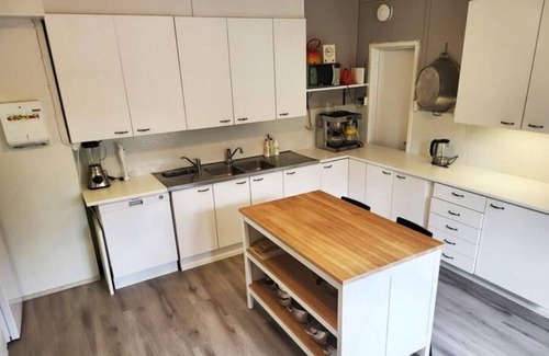 Reittio Apartment | Wanha Koulu Tahkovuori HotTub, Sauna, BBQ, GYM, Pets OK, For Big Family, Onnela