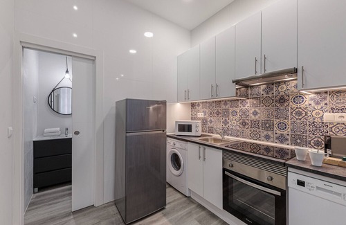 Pradolongo Apartment | Waou Fresh Confort II