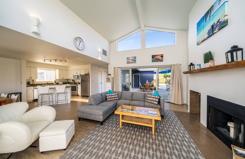 Wapato Point House | Wapato Point Casita Close to Waterfront Park & Outdoor Pool