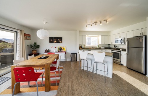 Wapato Point House | Wapato Point Casita Close to Waterfront Park & Outdoor Pool