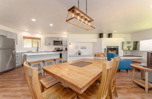 Wapato Point Condo | Wapato Point Condo with Resort Amenities! 2bed/2bath, ground floor w/washer, unit 614