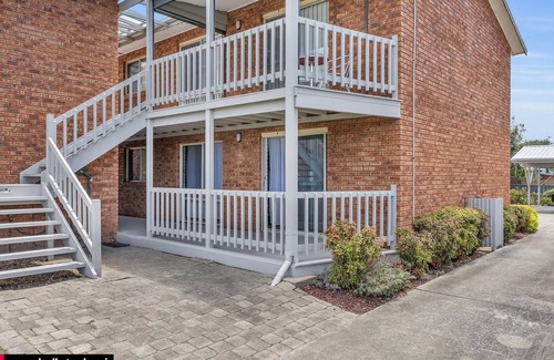 Bermagui Apartment | Wapengo Street 5, Unit 3