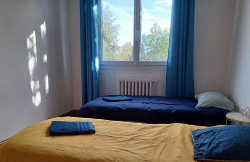 Chateau-Gontier House | Warm house / B&B: family, workers, friends