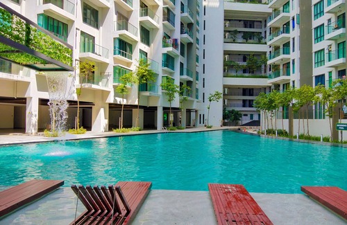 Seri Kembangan Condo | WarihHomestay 2 Bedroom Near UPM Serdang