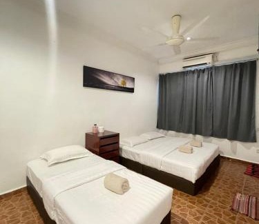 Semporna House | Warisan Family inn @ Seafront
