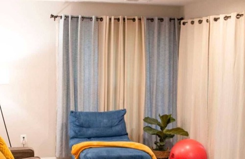 Ashburn House | Warm and Cozy Basement suite