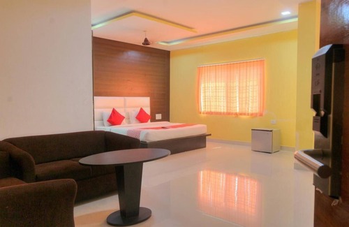 Chikkaballapur Hotel | Warm and Cozy Rooms with Pleasant Stay/Bangalore