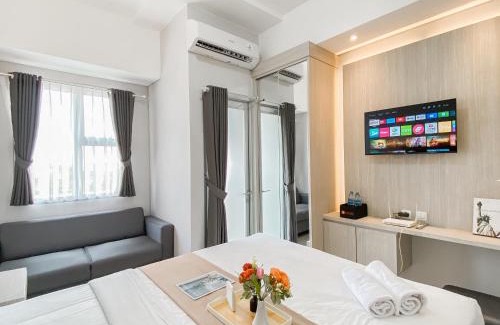 Bekasi Timur Apartment | Warm and Restful Studio Transpark Juanda Bekasi Timur Apartment By Travelio