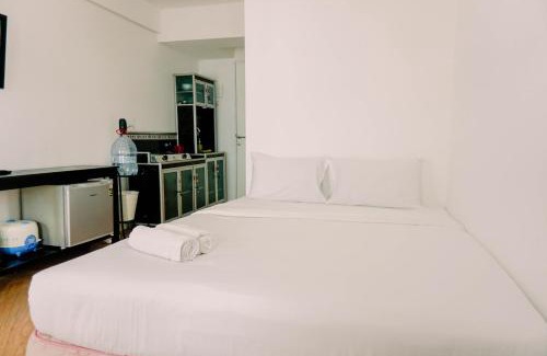 South Tangerang Apartment | Warm and Simply Look Studio Room Urbantown Serpong Apartment By Travelio
