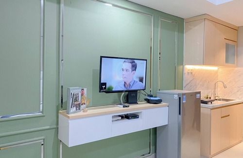 Kedungmanggu Apartment | Warm And Simply Studio At Royal Sentul Park Apartment