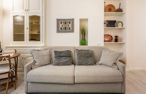 Historic Castle District House | Warm apartment in the heart of Cagliari