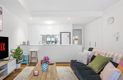 Wolli Creek Apartment | Warm&Comfortable Apartment in Wolli Creek