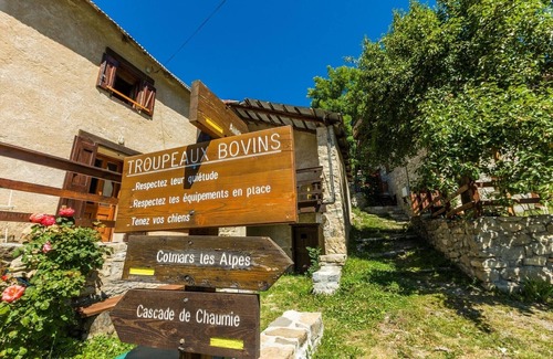 Allos Apartment | Warm studio of La Foux d'Allos