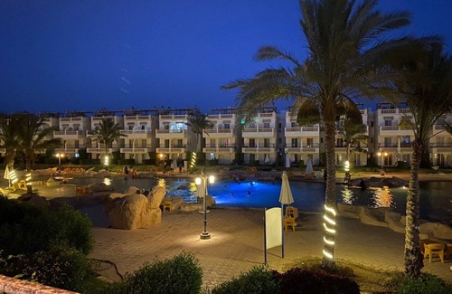 Ain Sokhna Apartment | Warm vacation home with Garden