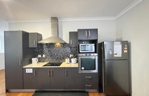 Coopers Plains House | Warm Welcome at Coppers Plains