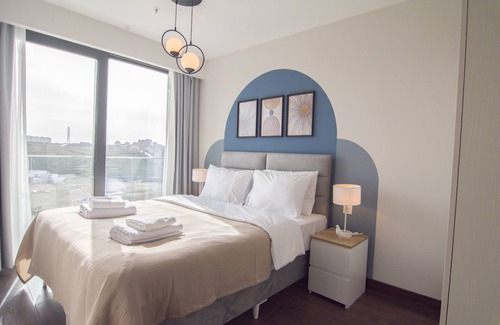 Basaksehir Apartment | Warm & Welcoming 1 BR Apt