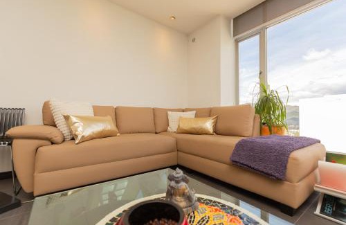 Cumbaya Apartment | Warmflower Rooftop