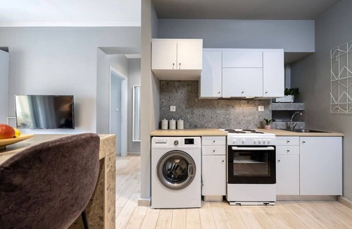 Kos Apartment | Warmth & Charm Island Style Apt