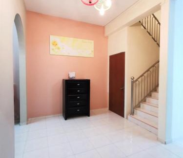 Muar House | Warni Villa 8 Whole Or Room