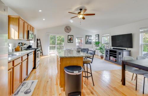 Warrenton House | Warrenton Gem Walk to Downtown!