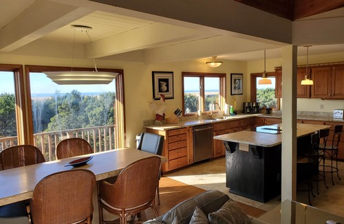 Warrenton House | Warrenton Ore Beach Estate, Sleeps 8. Children under a certain age do not count.
