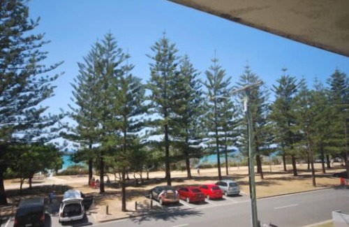Burleigh Heads Apartment | Warringa - Unit 3 - Burleigh Heads