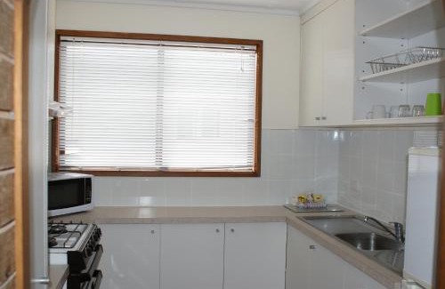Warrnambool Ski Chalet | Warrnambool Motel and Holiday Park