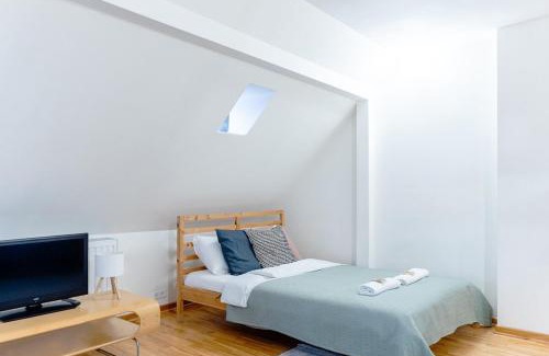 Old Town Apartment | Warsaw Concierge Podwale