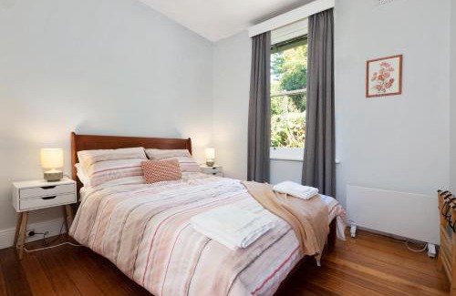Hobart Central Business District House | Warwick St Retreat! 3 Bedroom House With Parking