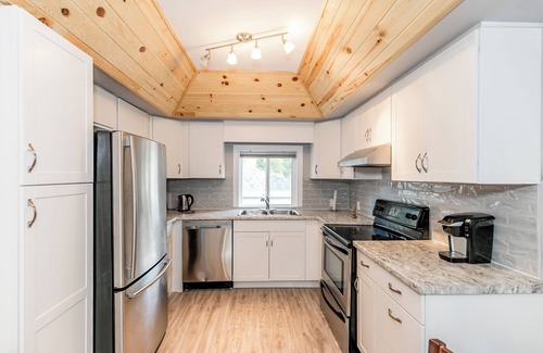 Wasaga Beach Cottage | Wasaga Beach Summer Cottages & Cabins