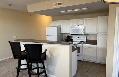 Topeka Apartment | Washburn Hotel Suites
