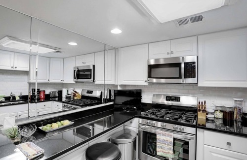 West End Apartment | Washington, DC's Finest Address