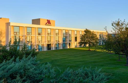 Dulles Hotel | Washington Dulles Airport Marriott