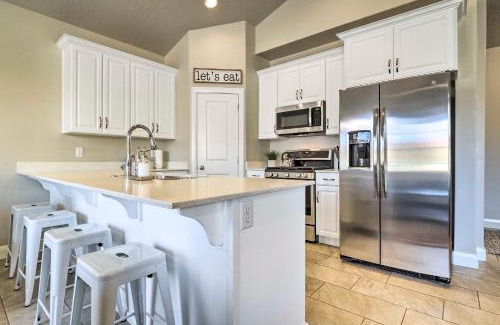 Sienna Hills House | Washington Townhome with Patio and Resort Perks!