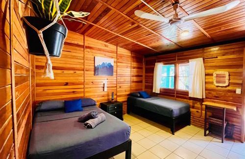 Brisas de Zicatela Hotel | Wasi la Punta 6 Starlink 2min walk to the beach