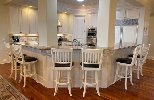 Fort Walton Beach - Destin House | Watch Dolphins Swim By! <50 Steps to Beach!