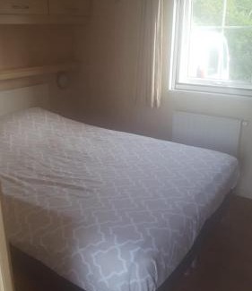 Grou Apartment | Water Chalet Grou nr 6 Recreationpark Yn'e Lijte evt met ligplaats boot