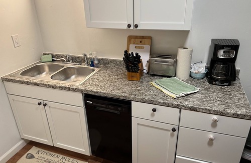 Norfolk Apartment | Water Front 2 Bedroom Upstairs Apt. - Pet Friendly, WiF, Parking, Smart TV