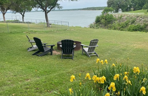 Lake Whitney House | Water front Lake Whitney cottage with great views and Water access!