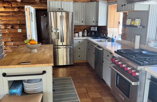 West Stockbridge House | Water front log cabin next to Tanglewood